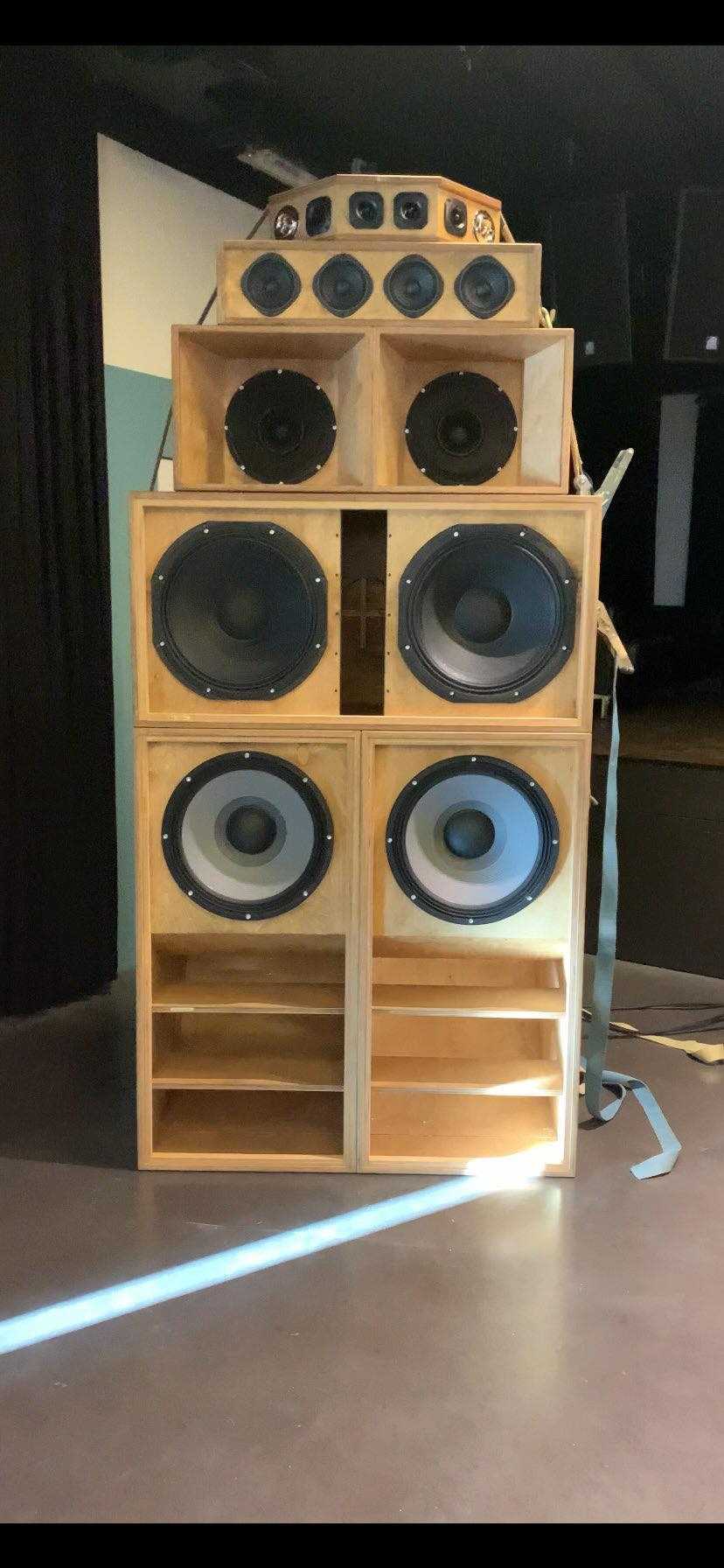 roots-retainers-soundsystem